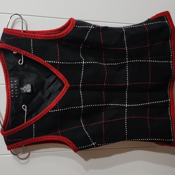 Skirt/Vest Set. Size 4 - Picture 1 of 5